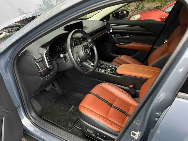 Mazda CX-50 - фото 4