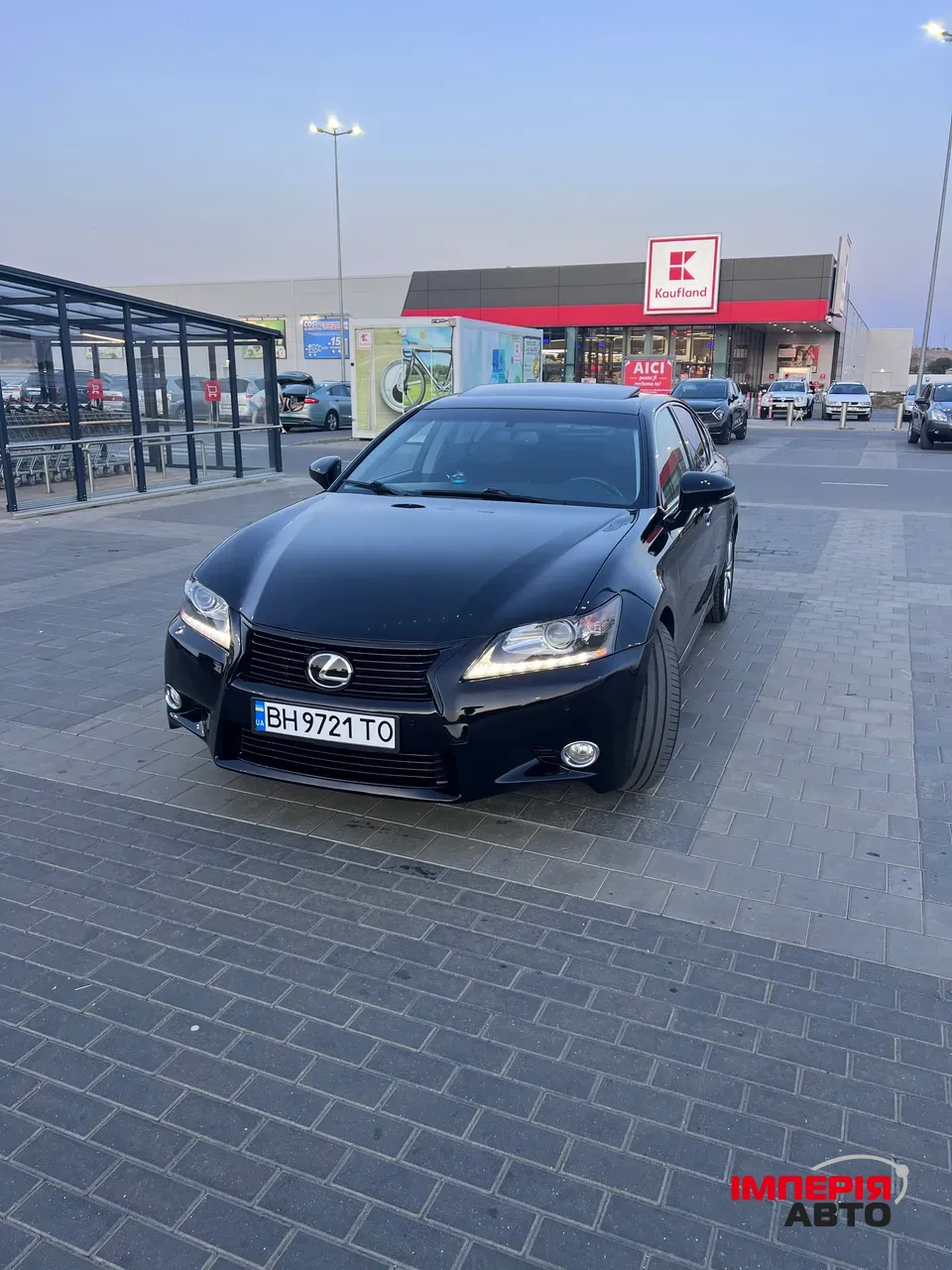 Lexus GS - фото 7