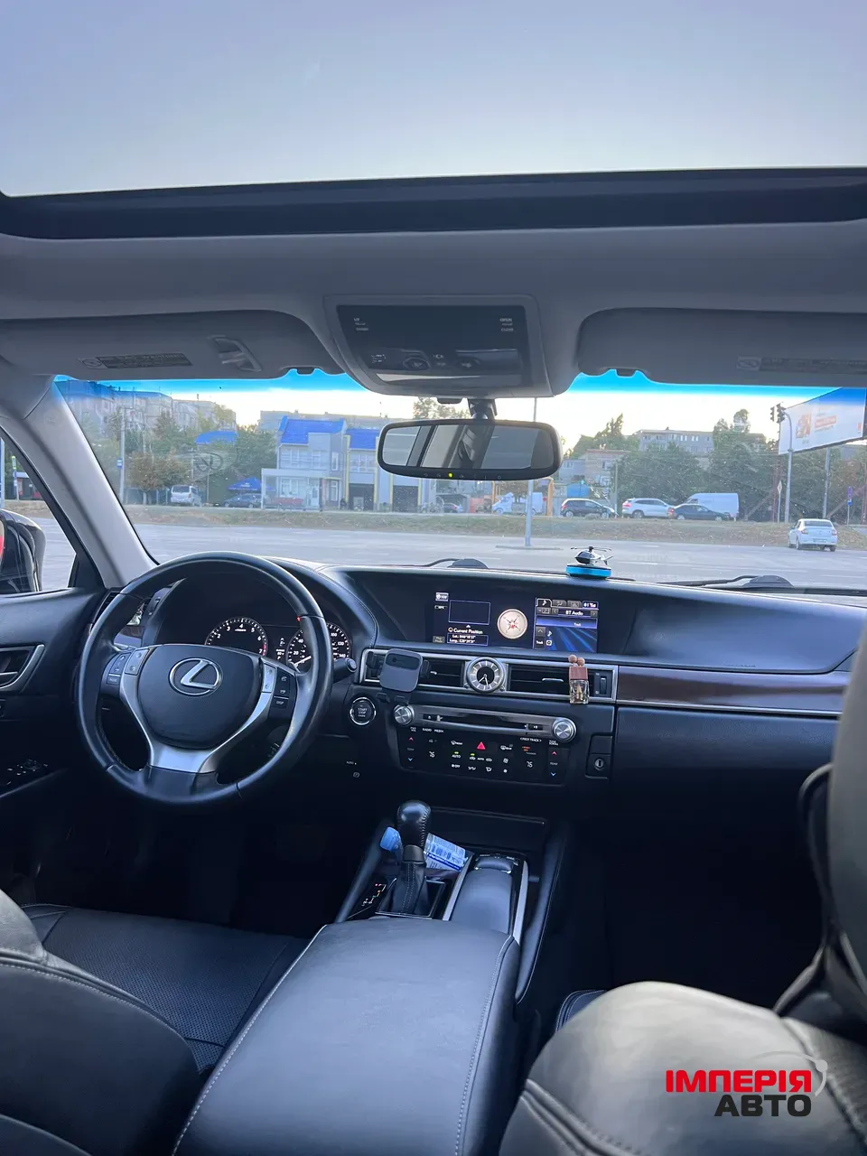 Lexus GS - фото 10