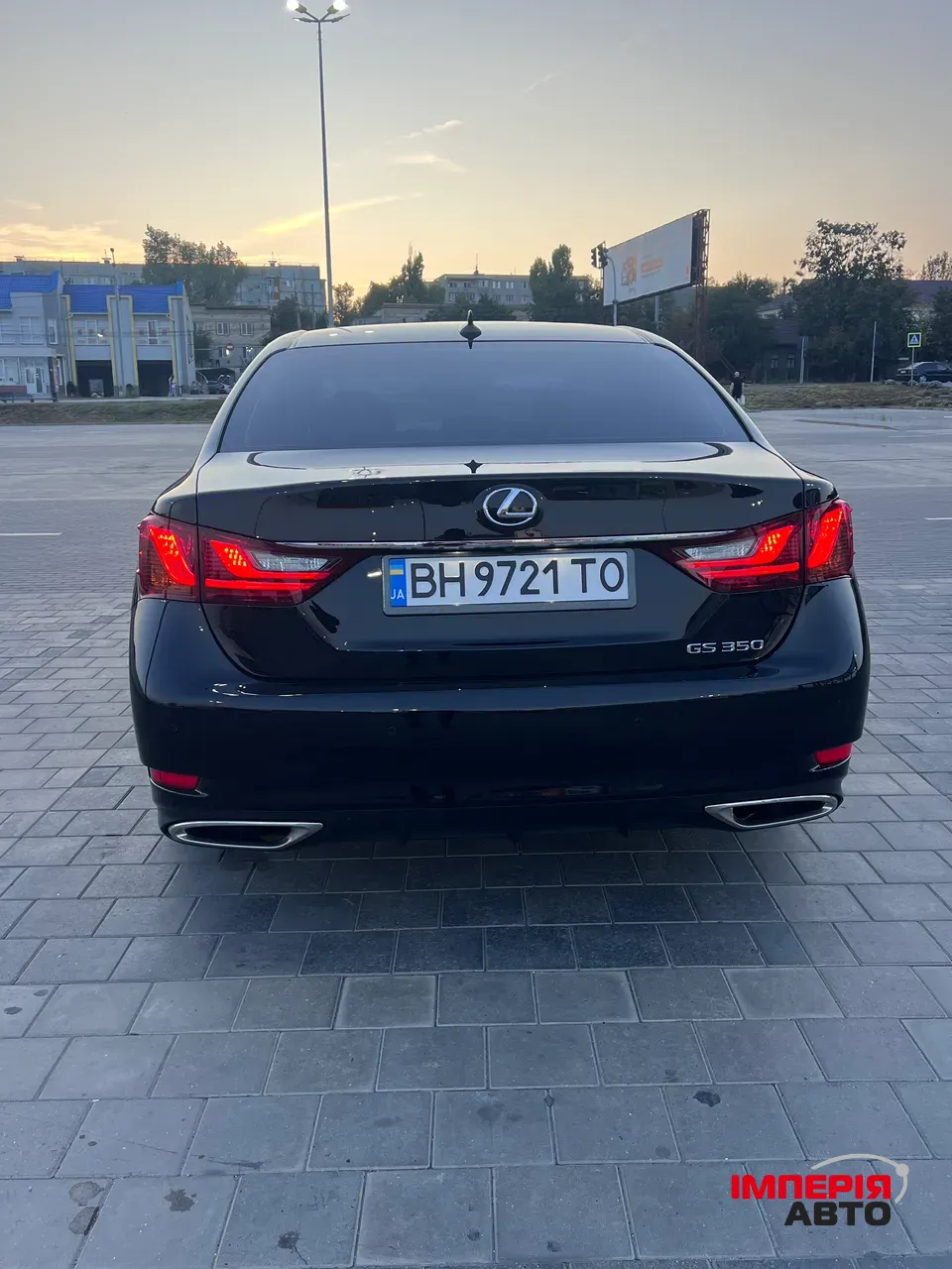 Lexus GS - фото 2