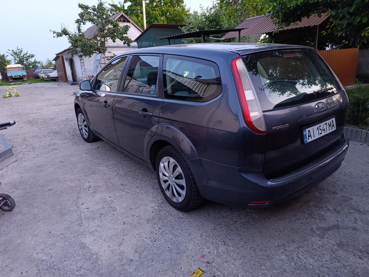 Ford Focus - фото 9