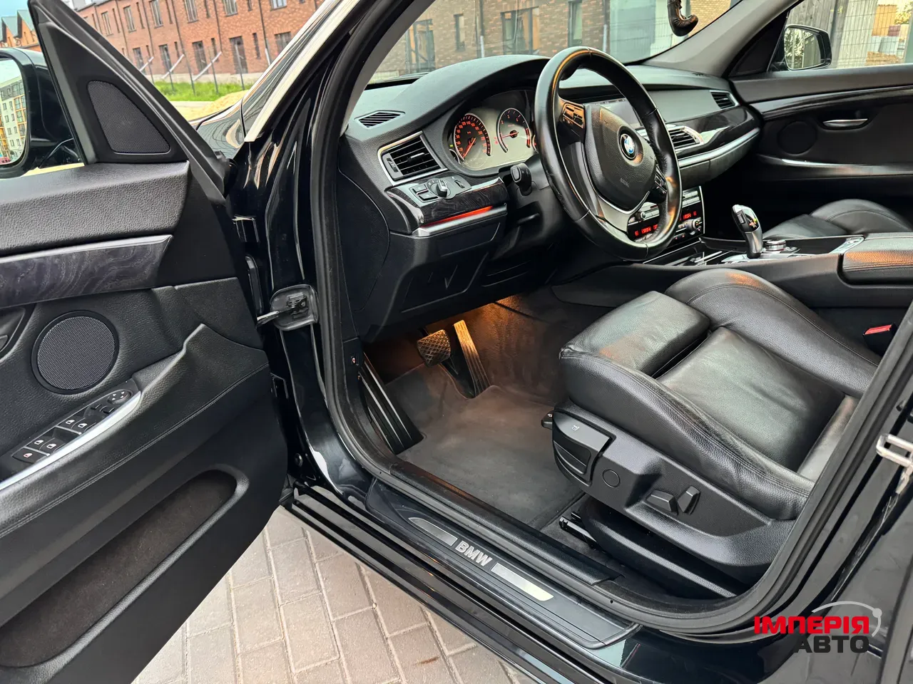 BMW 5 серії - фото 10