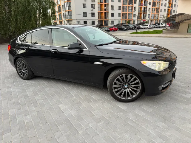 BMW 5 серії - фото 2