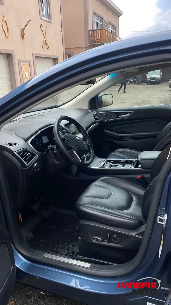Ford Edge - фото 1