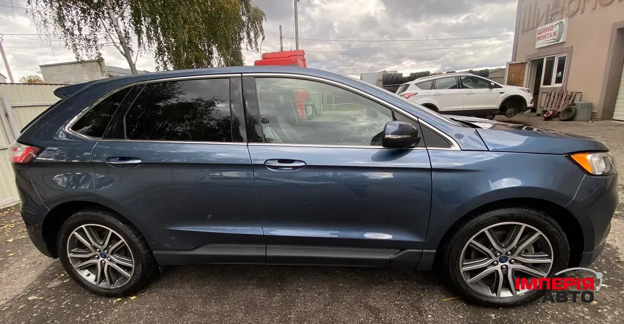 Ford Edge - фото 3