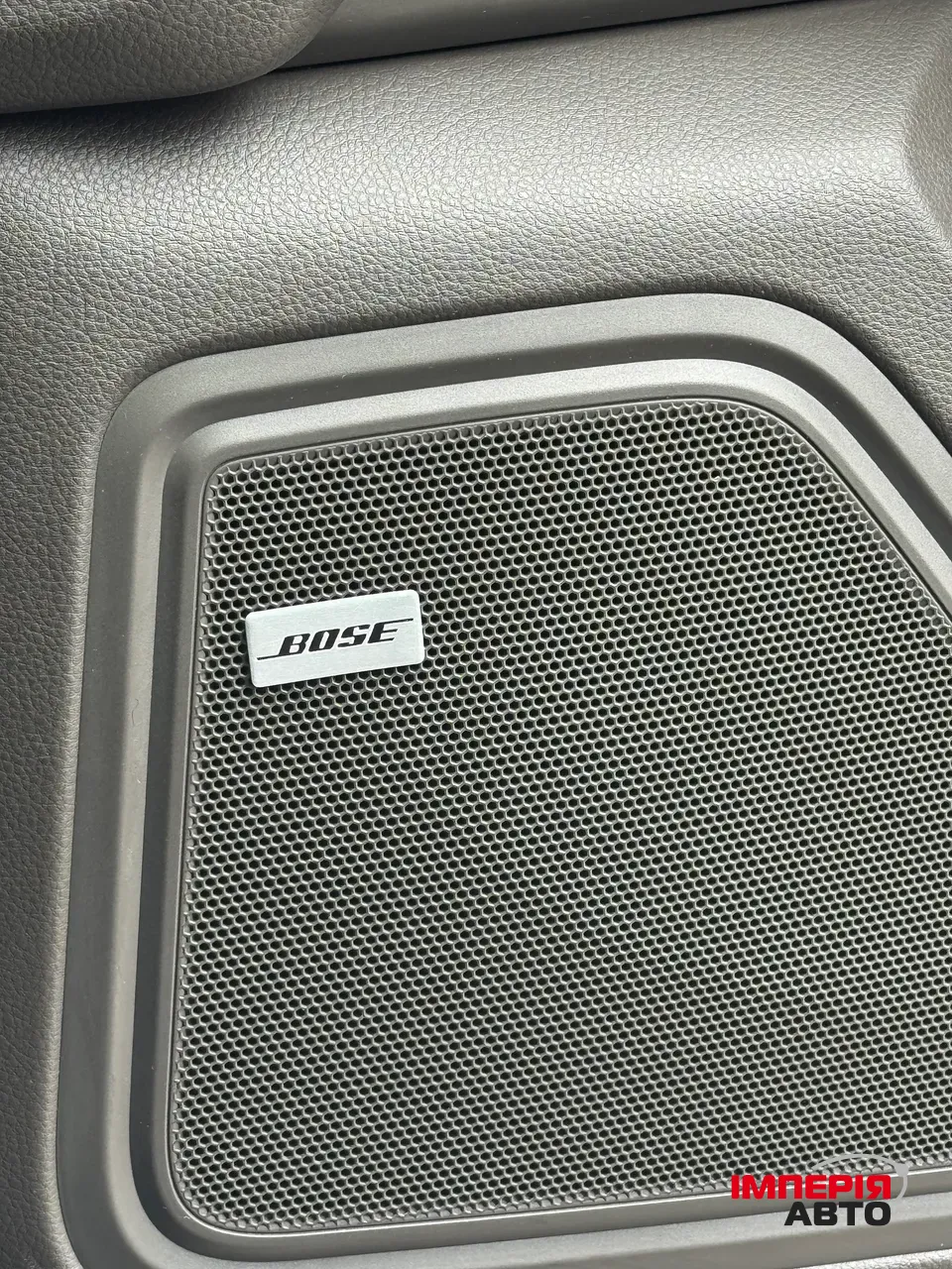 Porsche Macan - фото 28