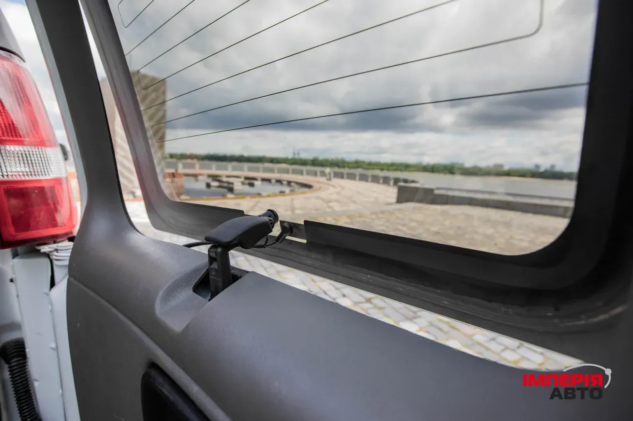 Chevrolet Express - фото 34