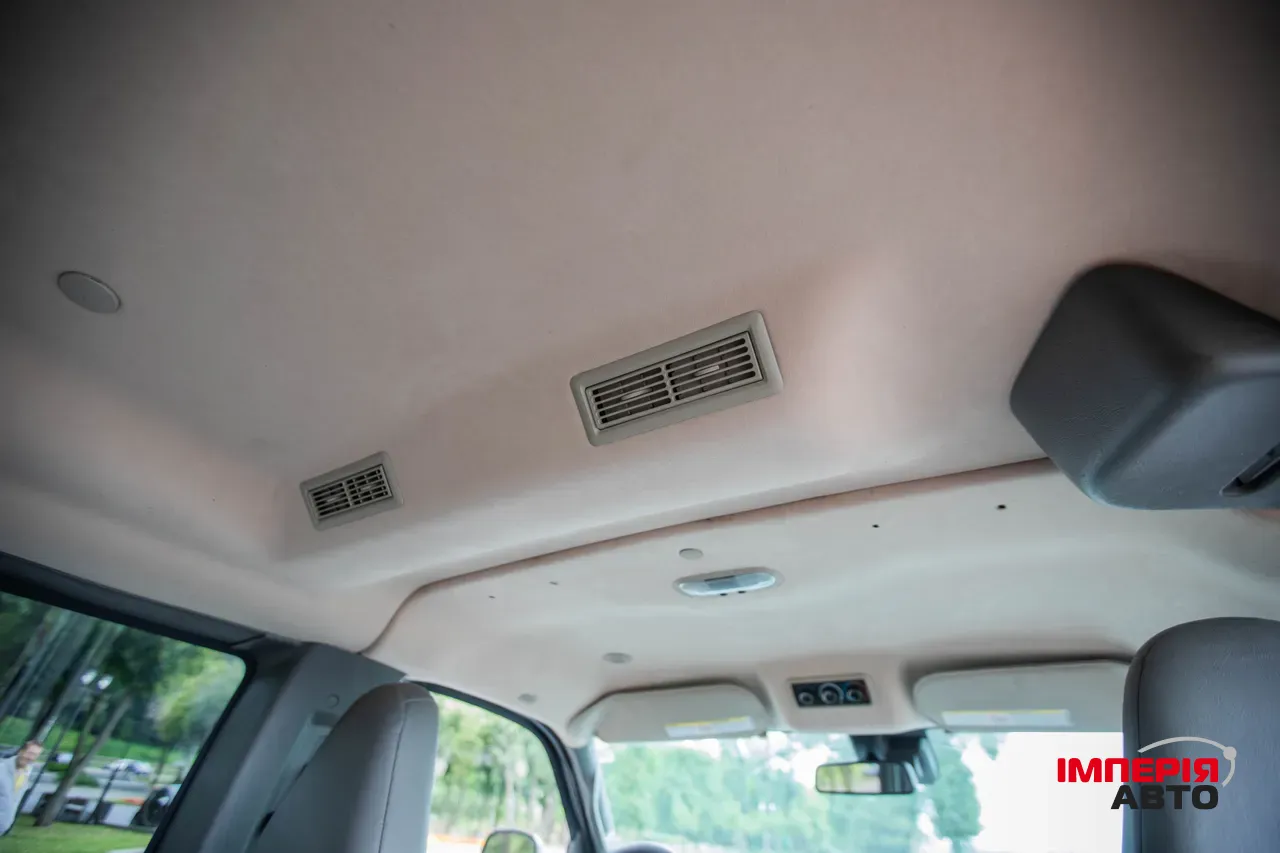 Chevrolet Express - фото 20