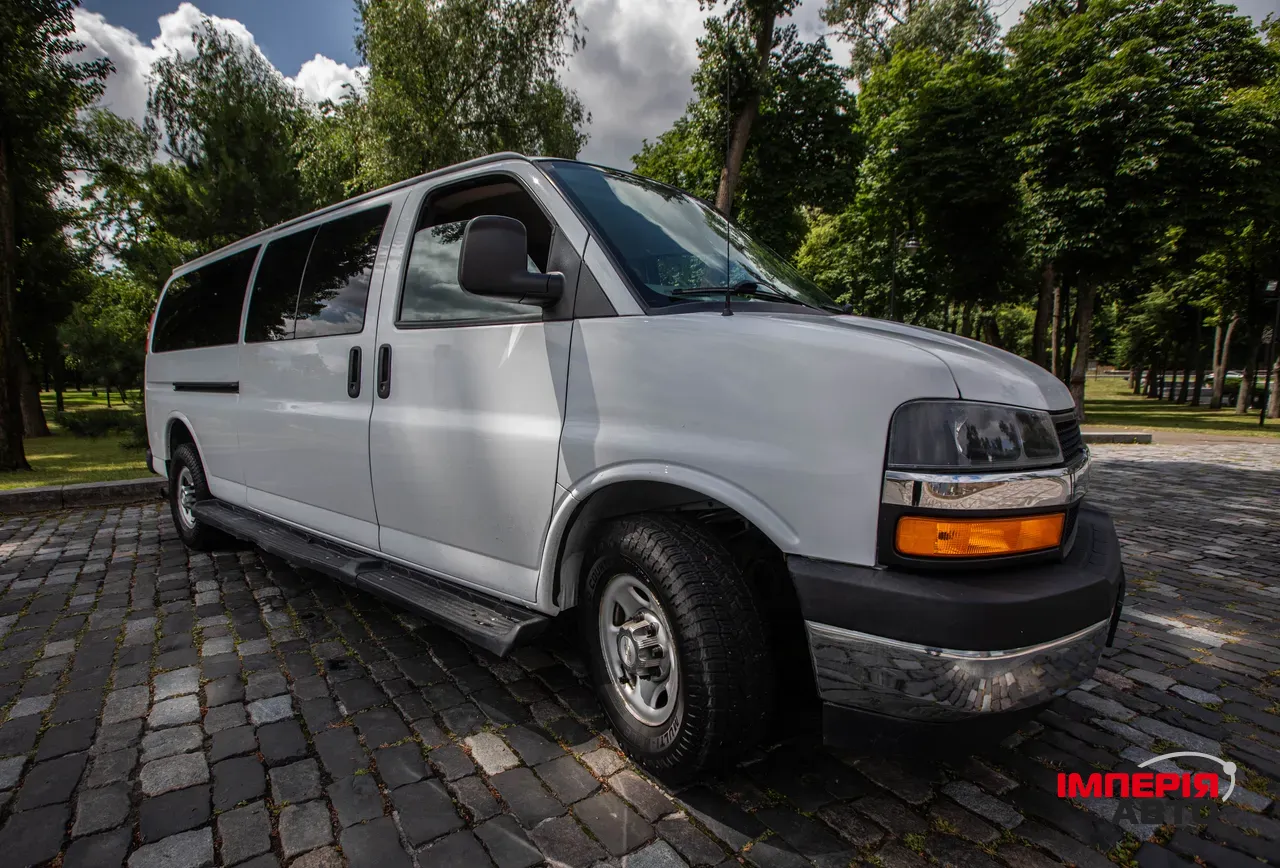 Chevrolet Express - фото 58