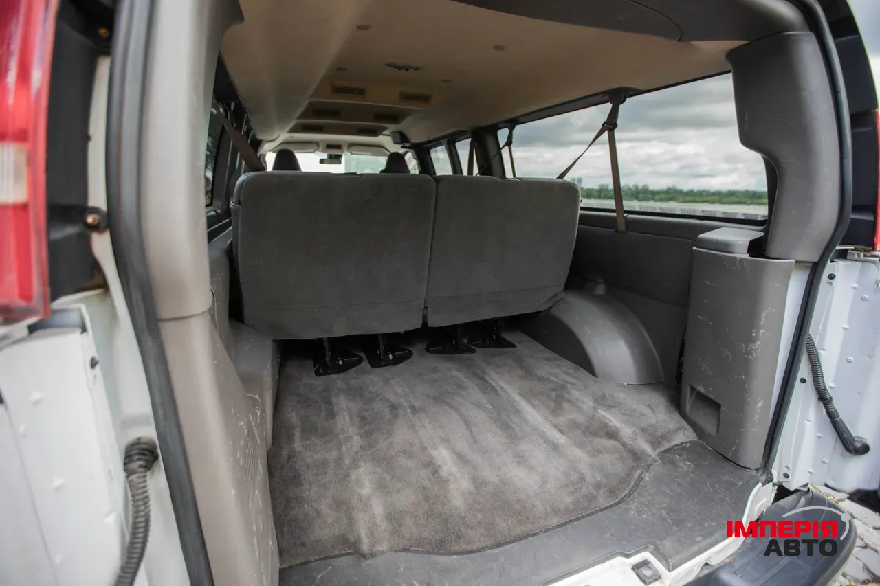 Chevrolet Express - фото 27