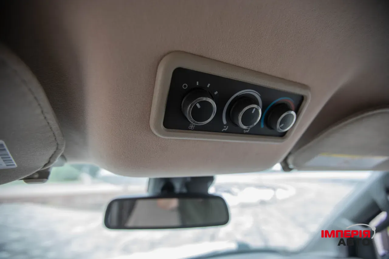 Chevrolet Express - фото 14