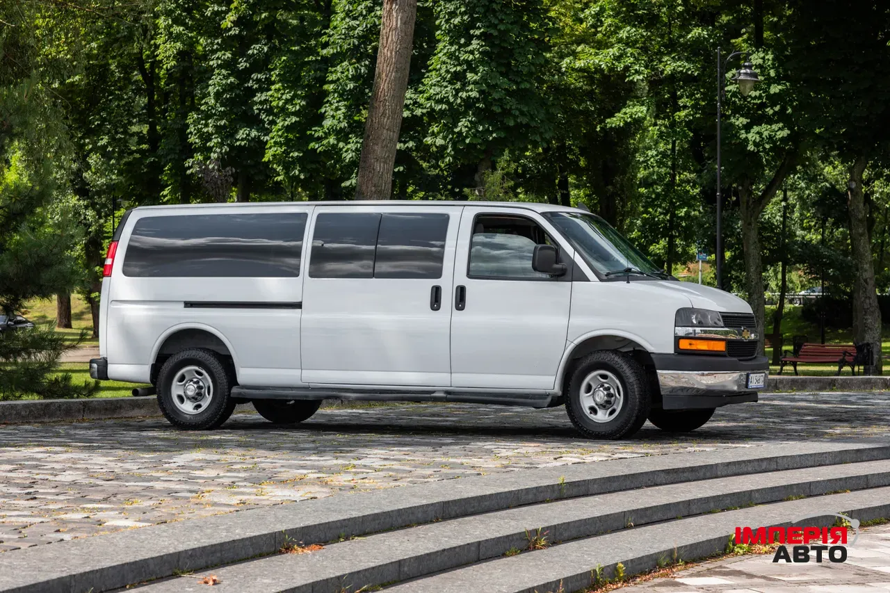 Chevrolet Express - фото 6