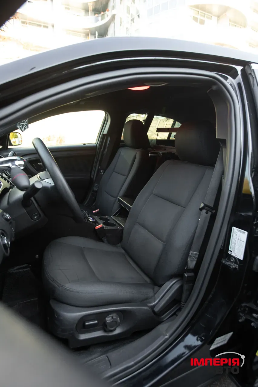 Ford Taurus - фото 34