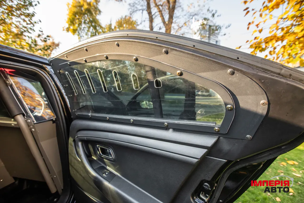 Ford Taurus - фото 41