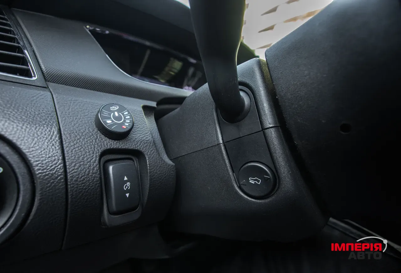 Ford Taurus - фото 26