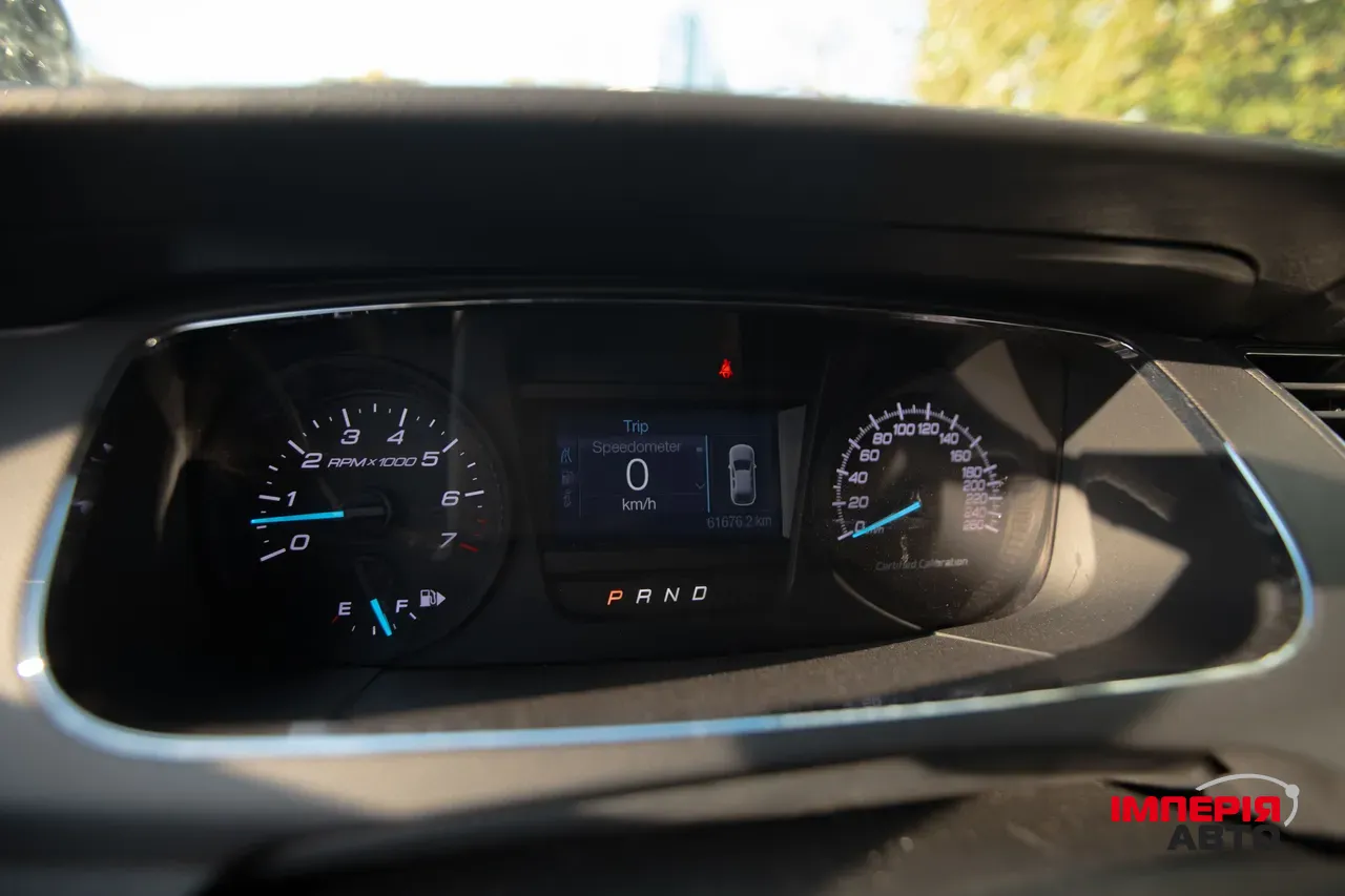 Ford Taurus - фото 21