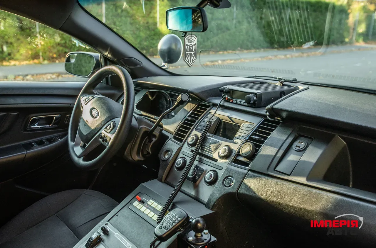 Ford Taurus - фото 44