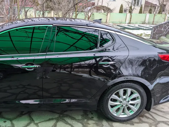 Kia Optima - фото 3