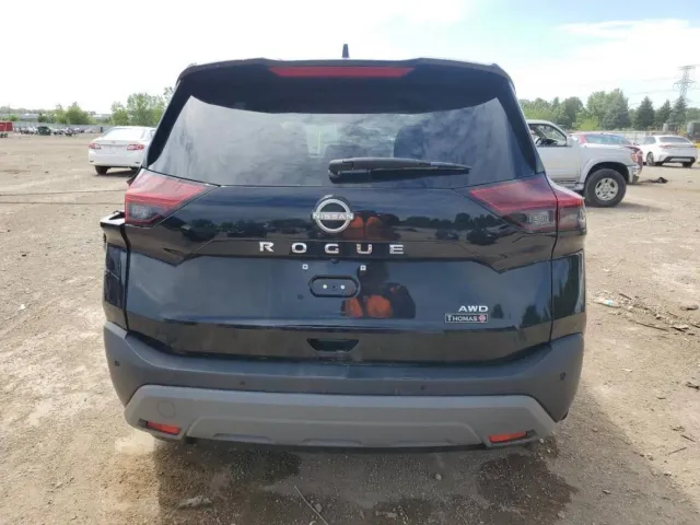 Nissan Rogue - фото 5