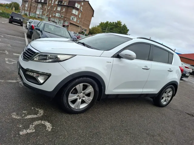 Kia Sportage - фото 1