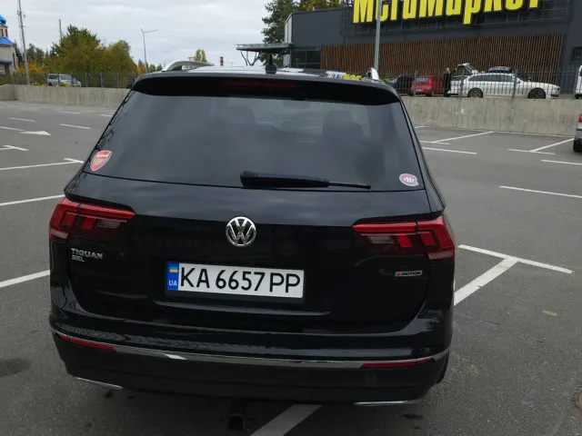 Volkswagen Tiguan - фото 5