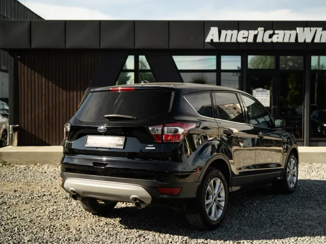 Ford Escape - фото 5