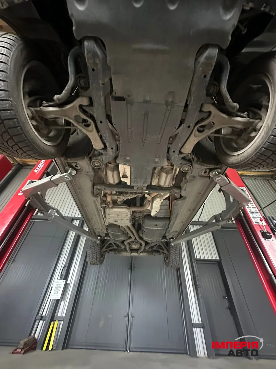 Volkswagen Touareg - фото 29