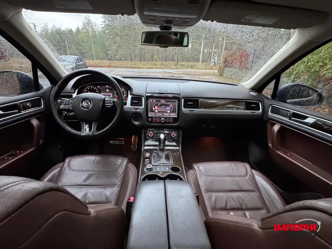 Volkswagen Touareg - фото 14