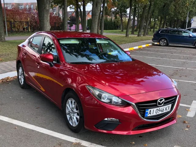 Mazda 3 - фото 1