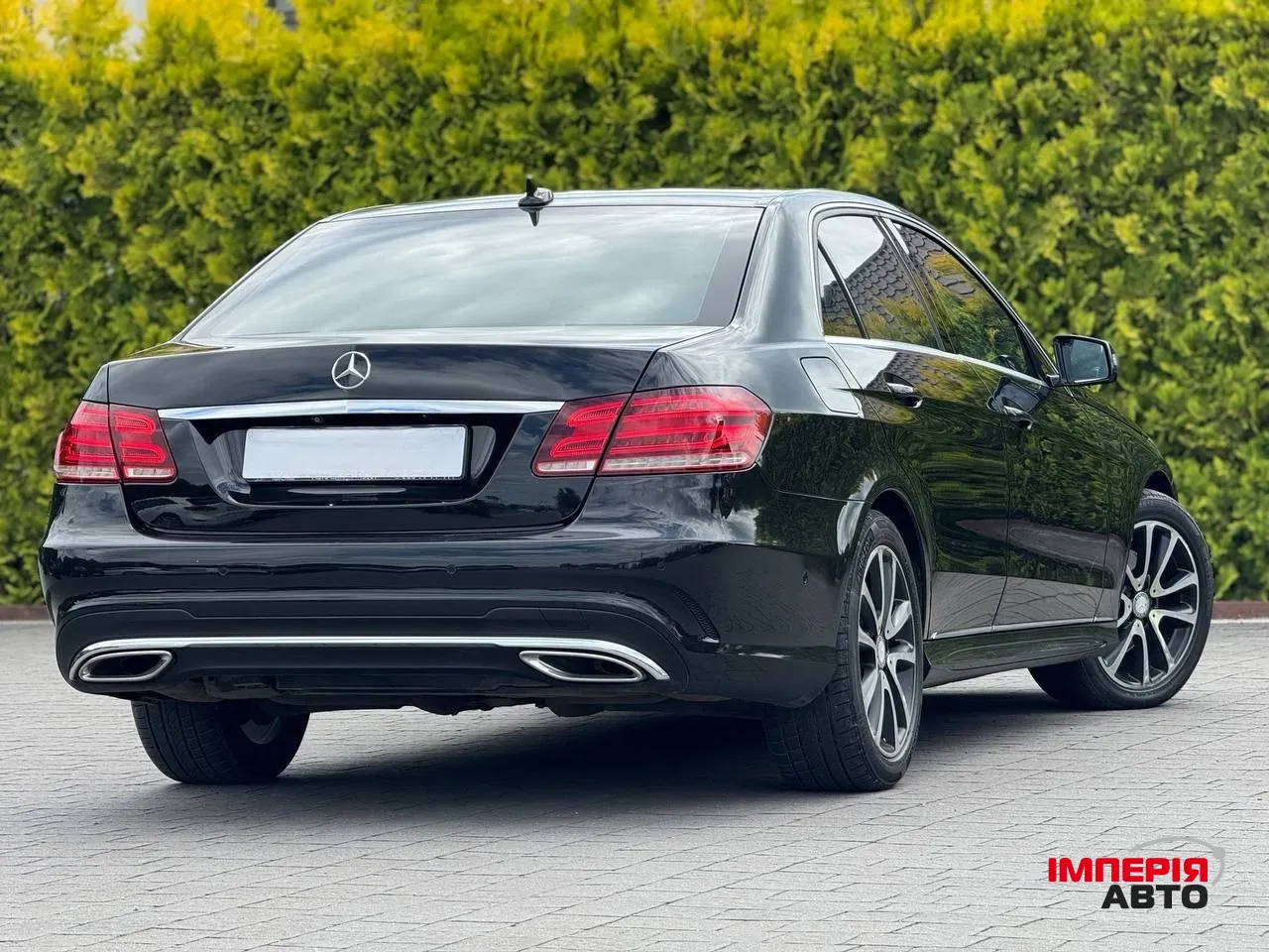 Mercedes-Benz E-Класс - фото 25