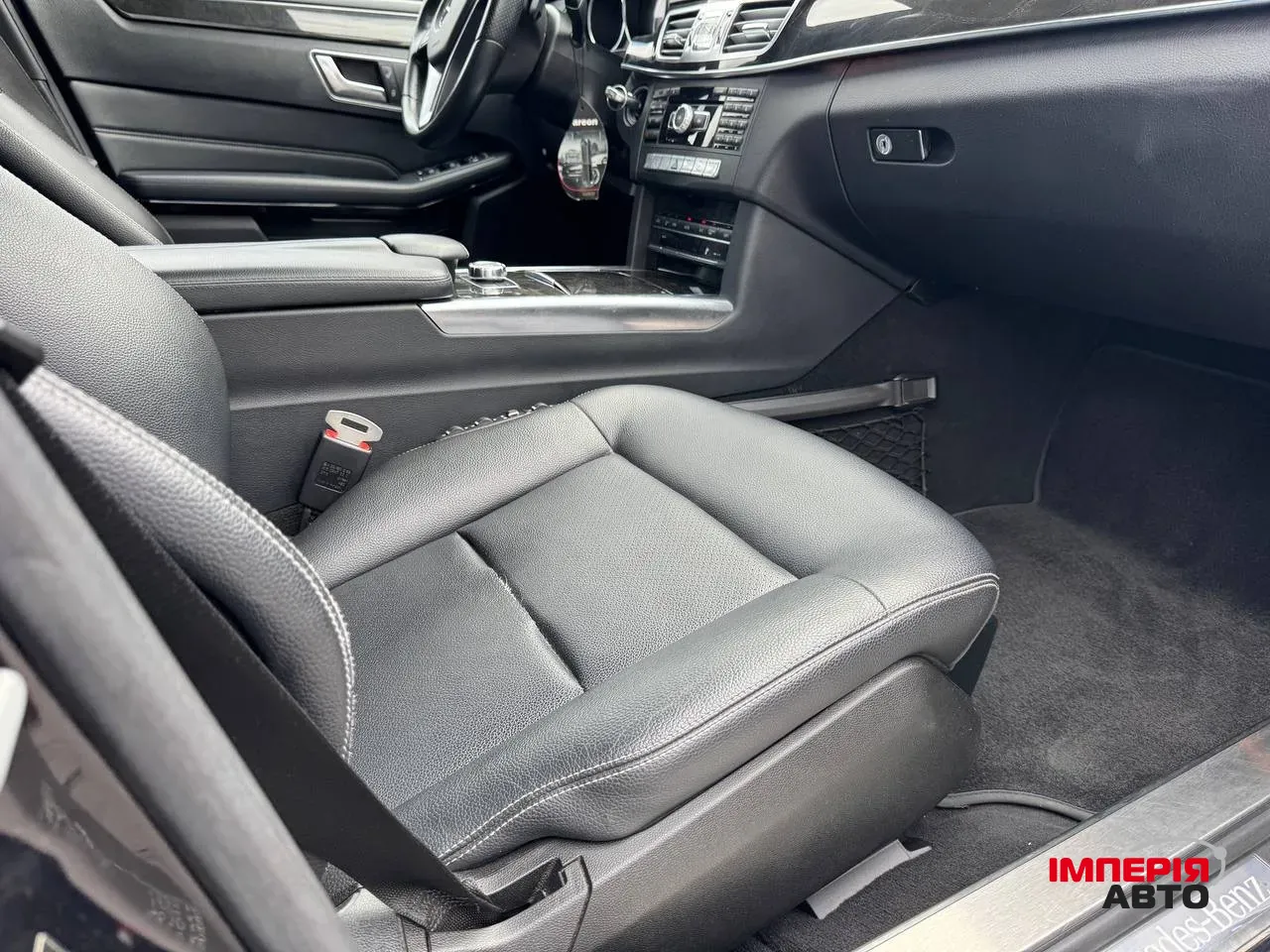 Mercedes-Benz E-Класс - фото 35