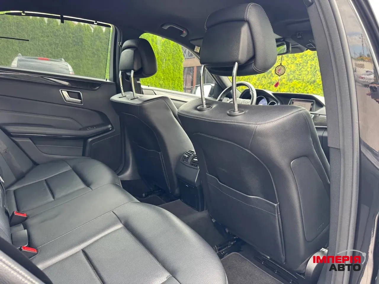 Mercedes-Benz E-Класс - фото 47