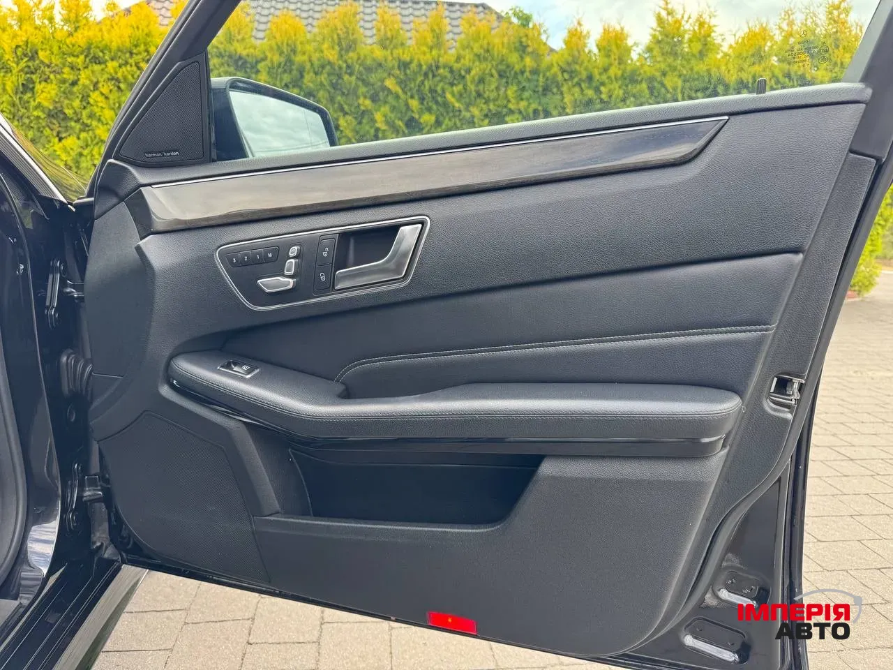 Mercedes-Benz E-Класс - фото 44