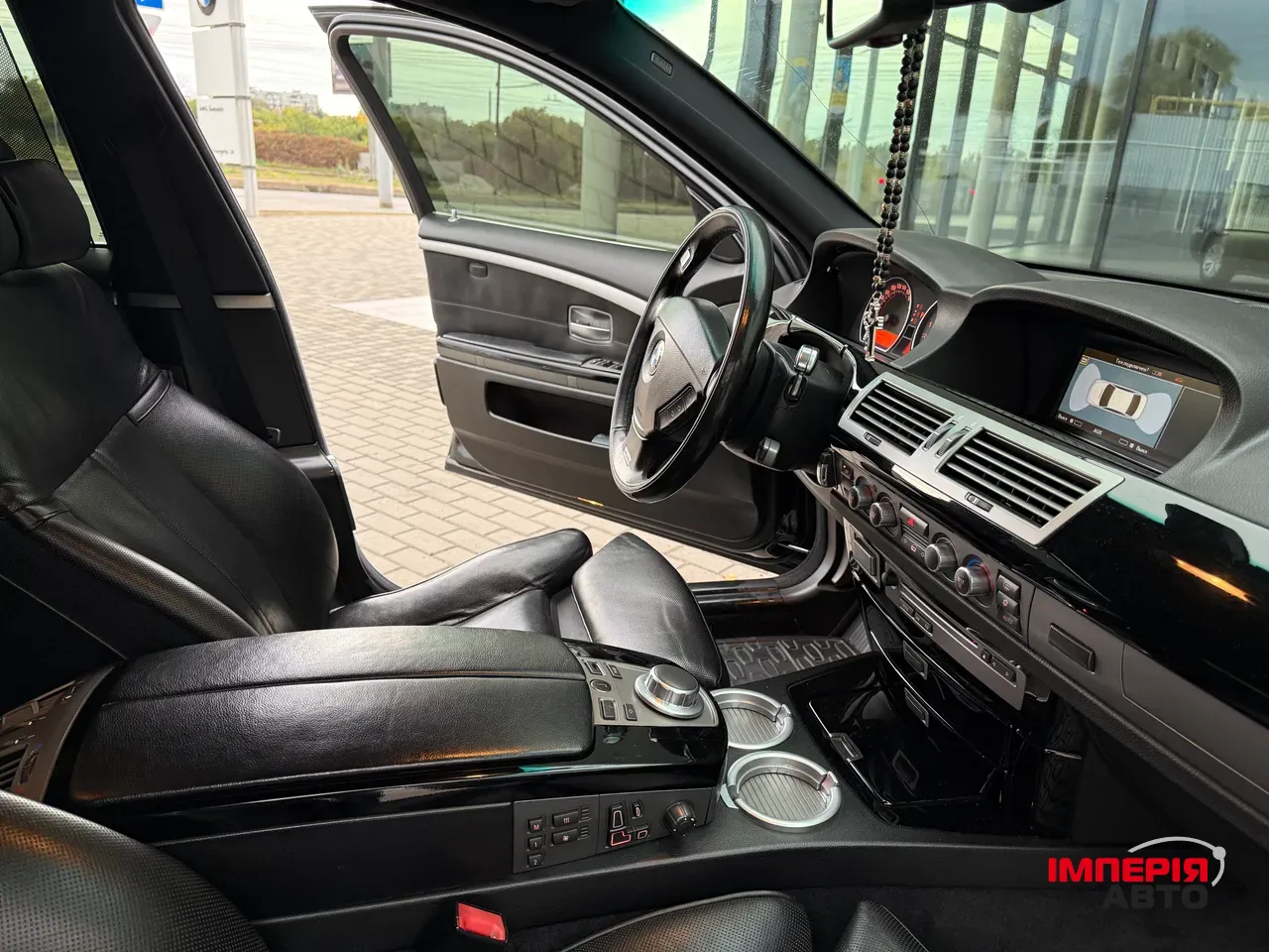 BMW 7 серії - фото 18