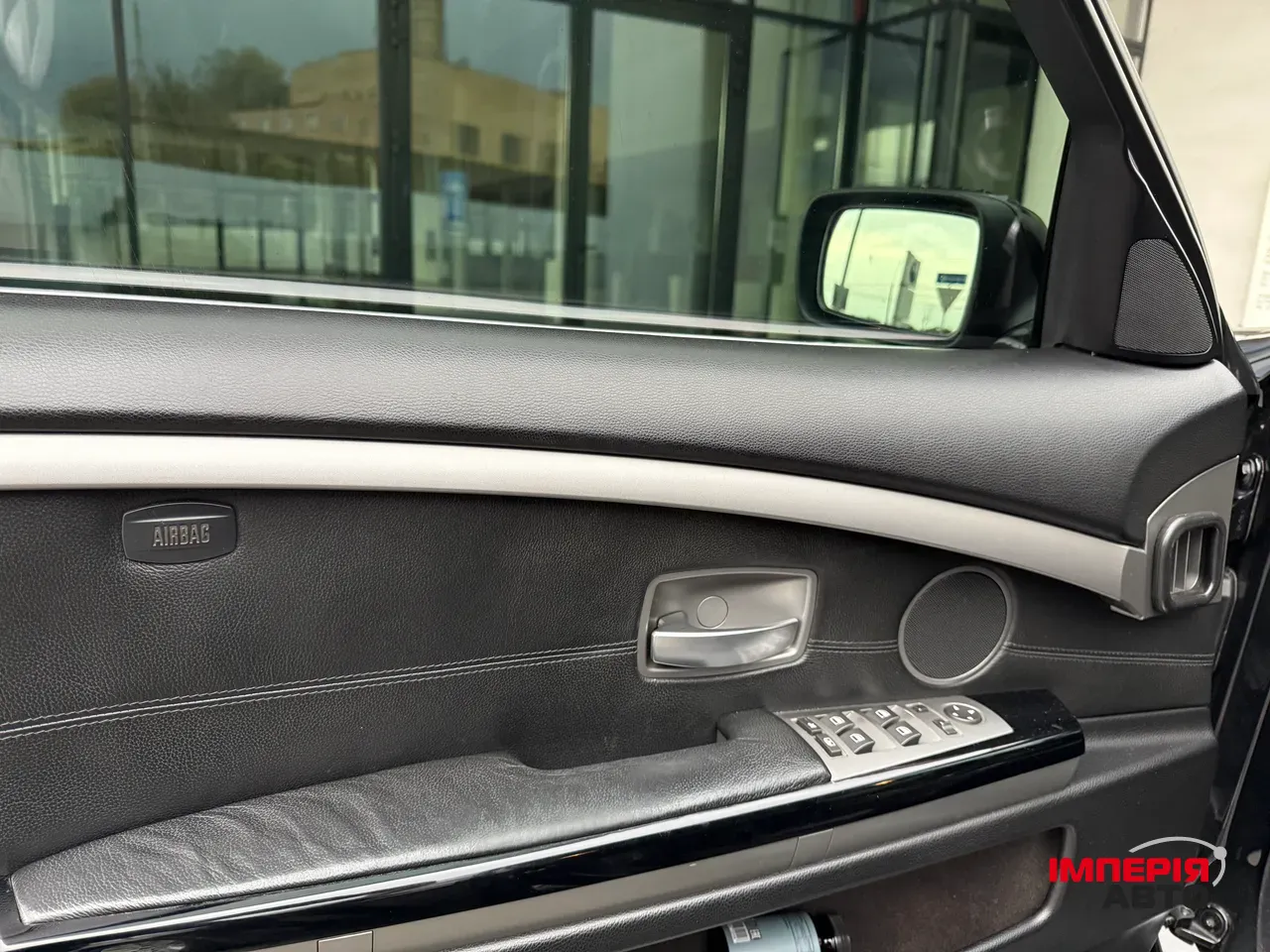 BMW 7 серії - фото 24