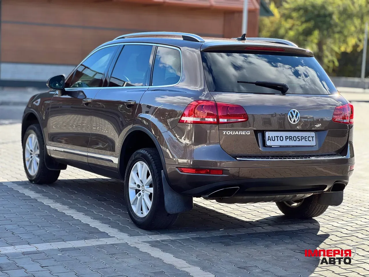 Volkswagen Touareg - фото 7