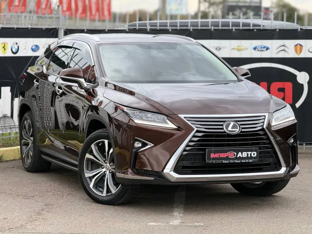 Lexus RX - фото 4