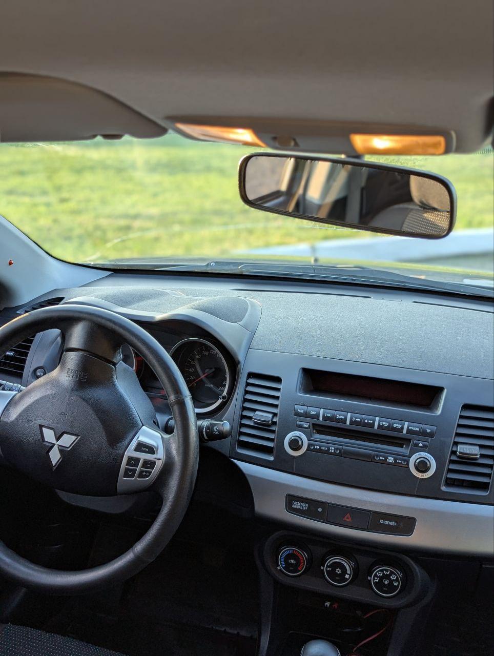 Mitsubishi Lancer - фото 5