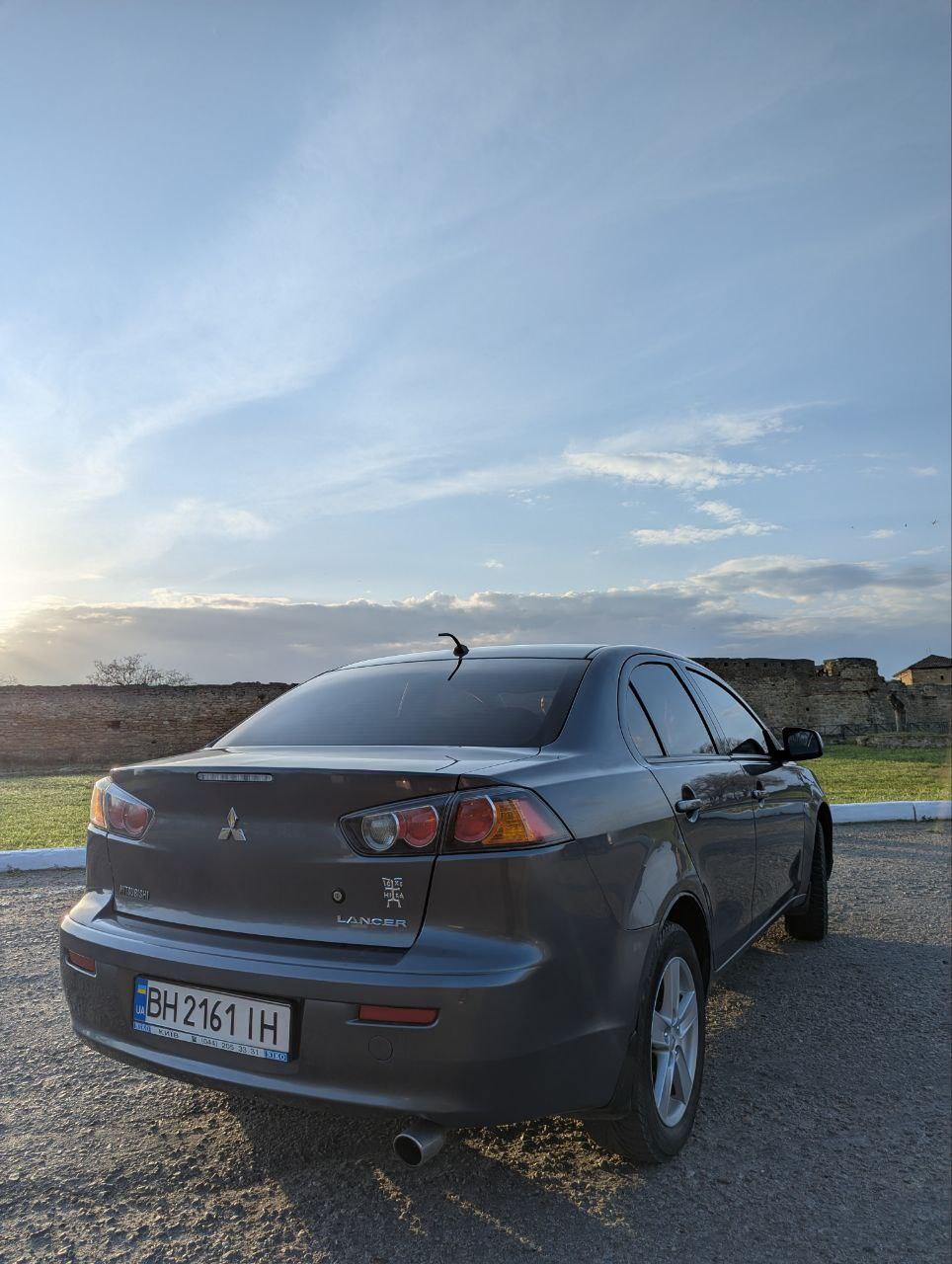 Mitsubishi Lancer - фото 6