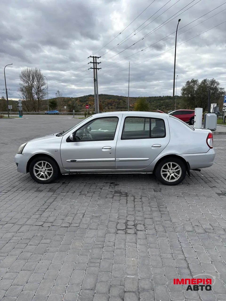 Renault Clio - фото 7