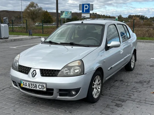 Renault Clio - фото 3