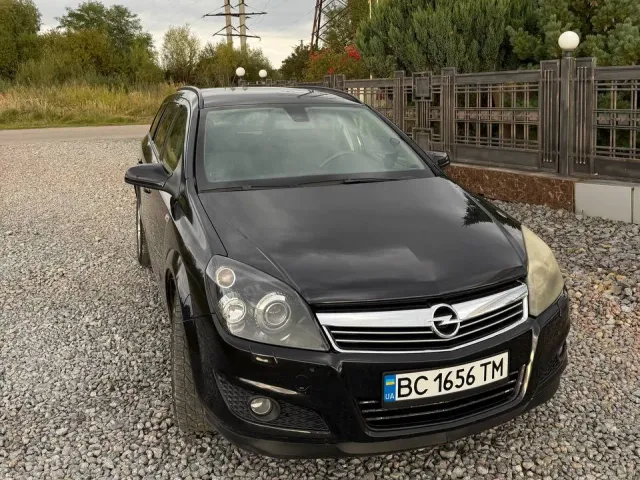 Opel Astra - фото 4
