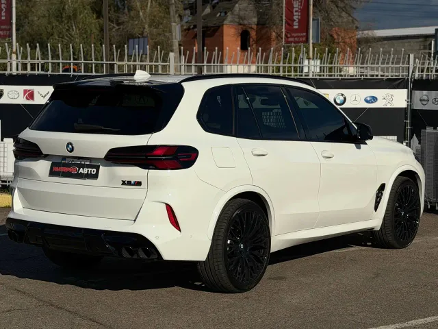 BMW X5 - фото 4