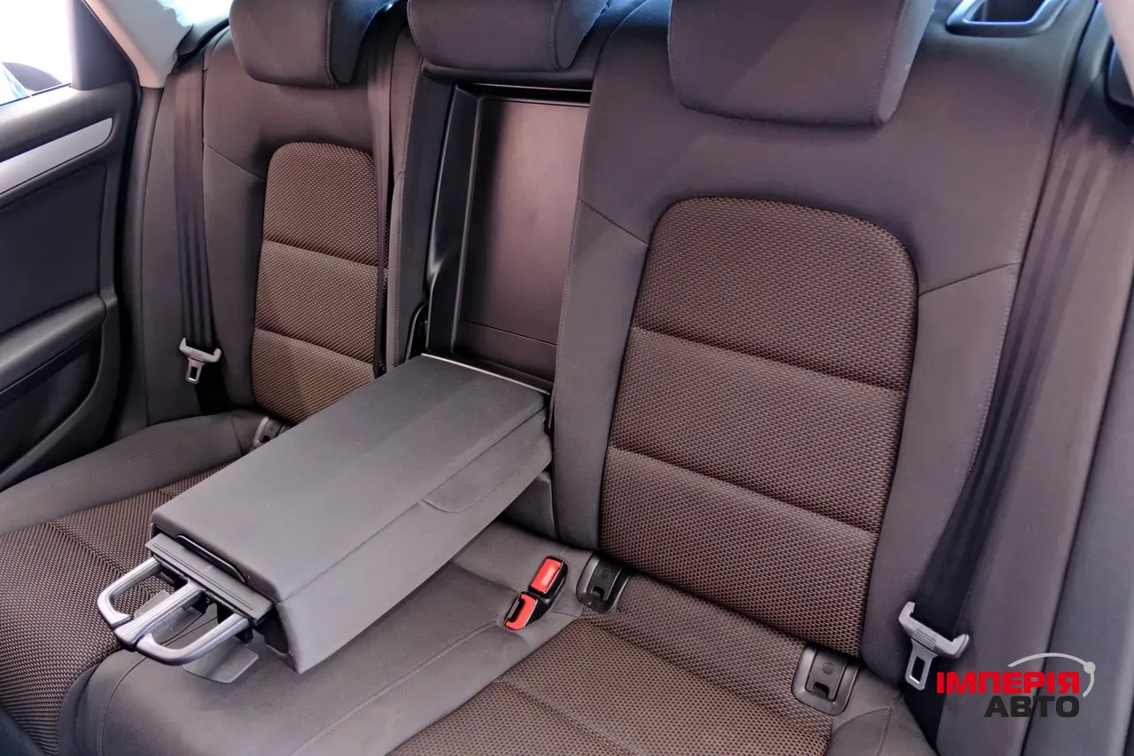 Audi A4 allroad - фото 9