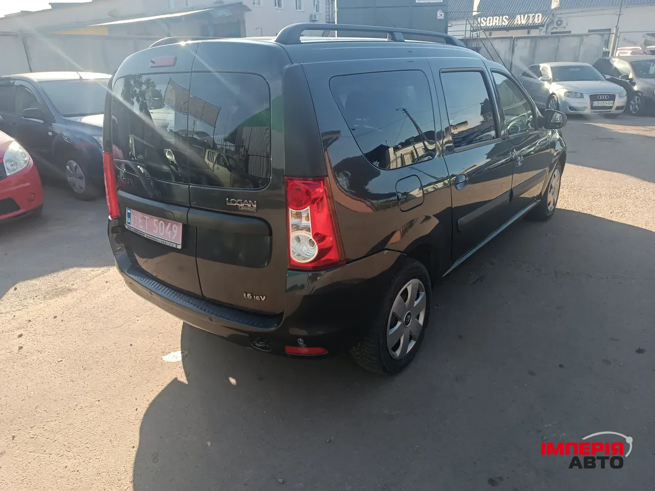 Dacia Logan - фото 2