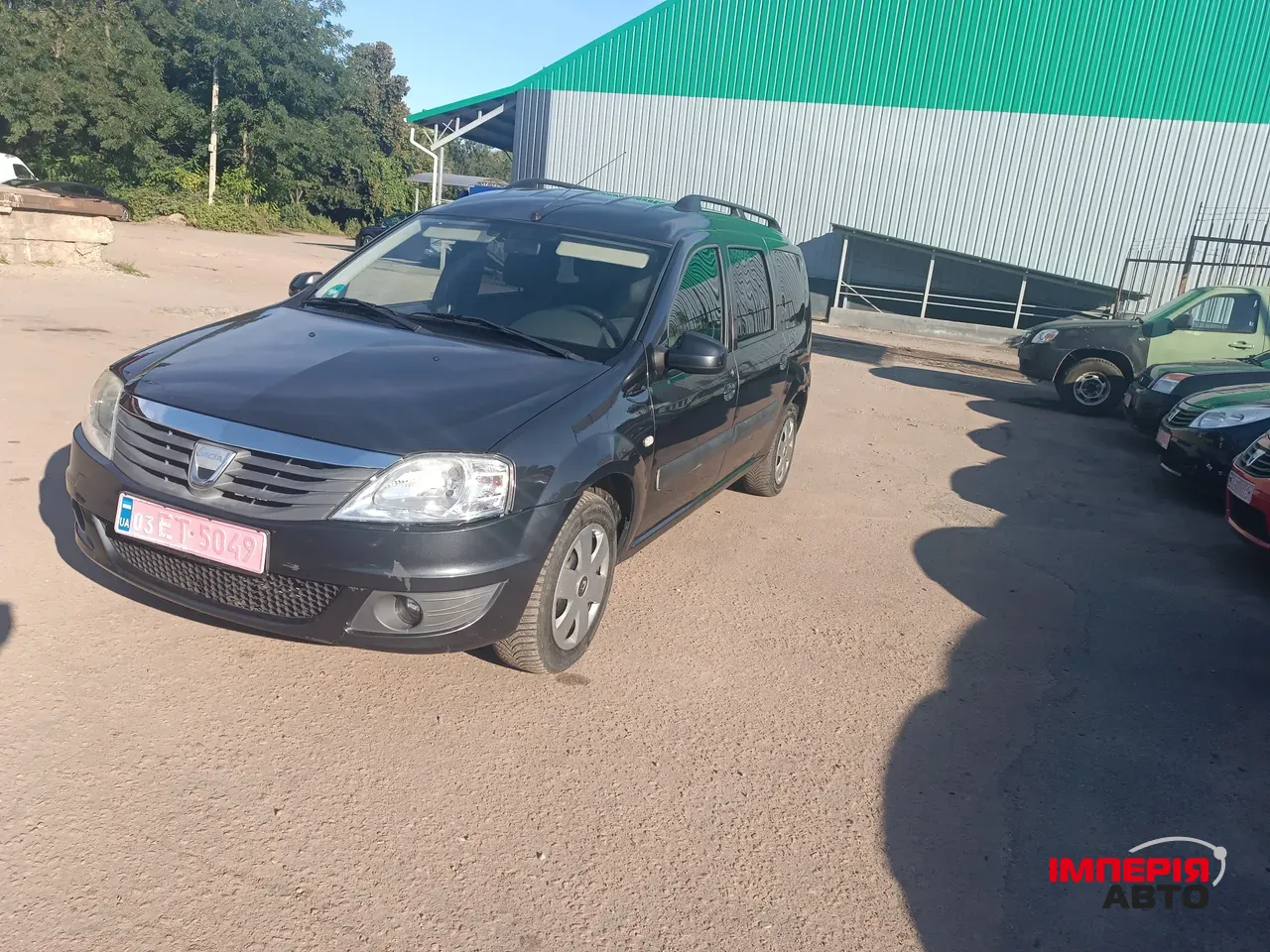 Dacia Logan - фото 5