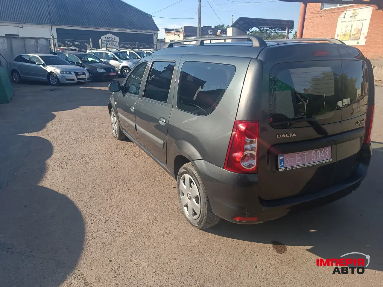 Dacia Logan - фото 3