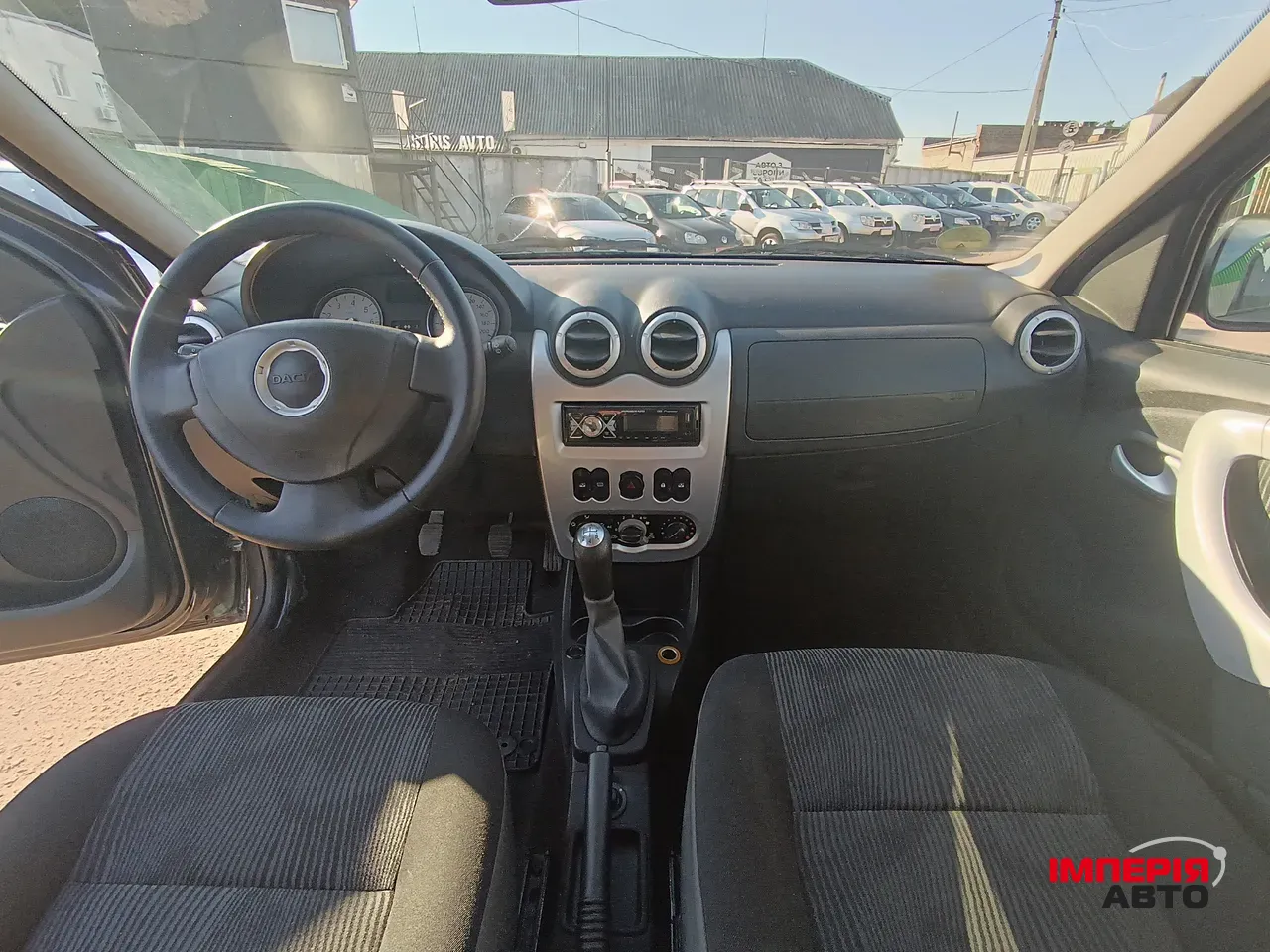 Dacia Logan - фото 10