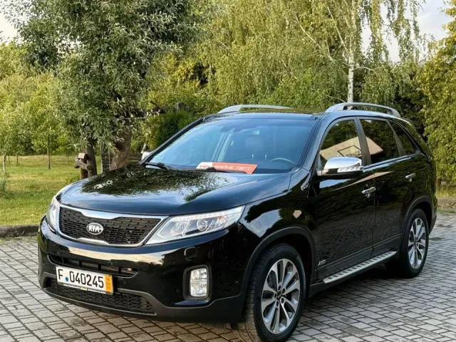 Kia Sorento - фото 1