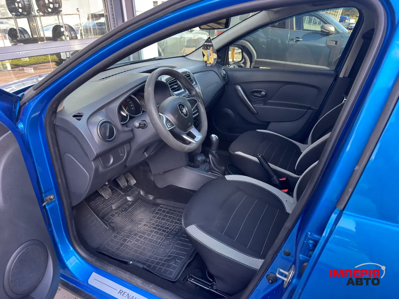 Renault Sandero - фото 10